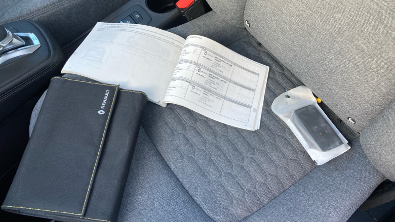 Renault Zoe 100kW i Iconic R135 50kWh 5dr Auto Electric Hatchback